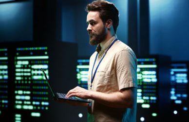 tuyển dụng cloud engineer